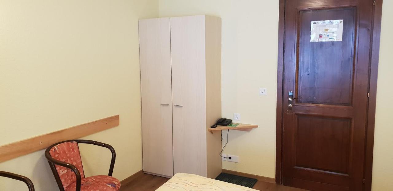 Alex Hotel