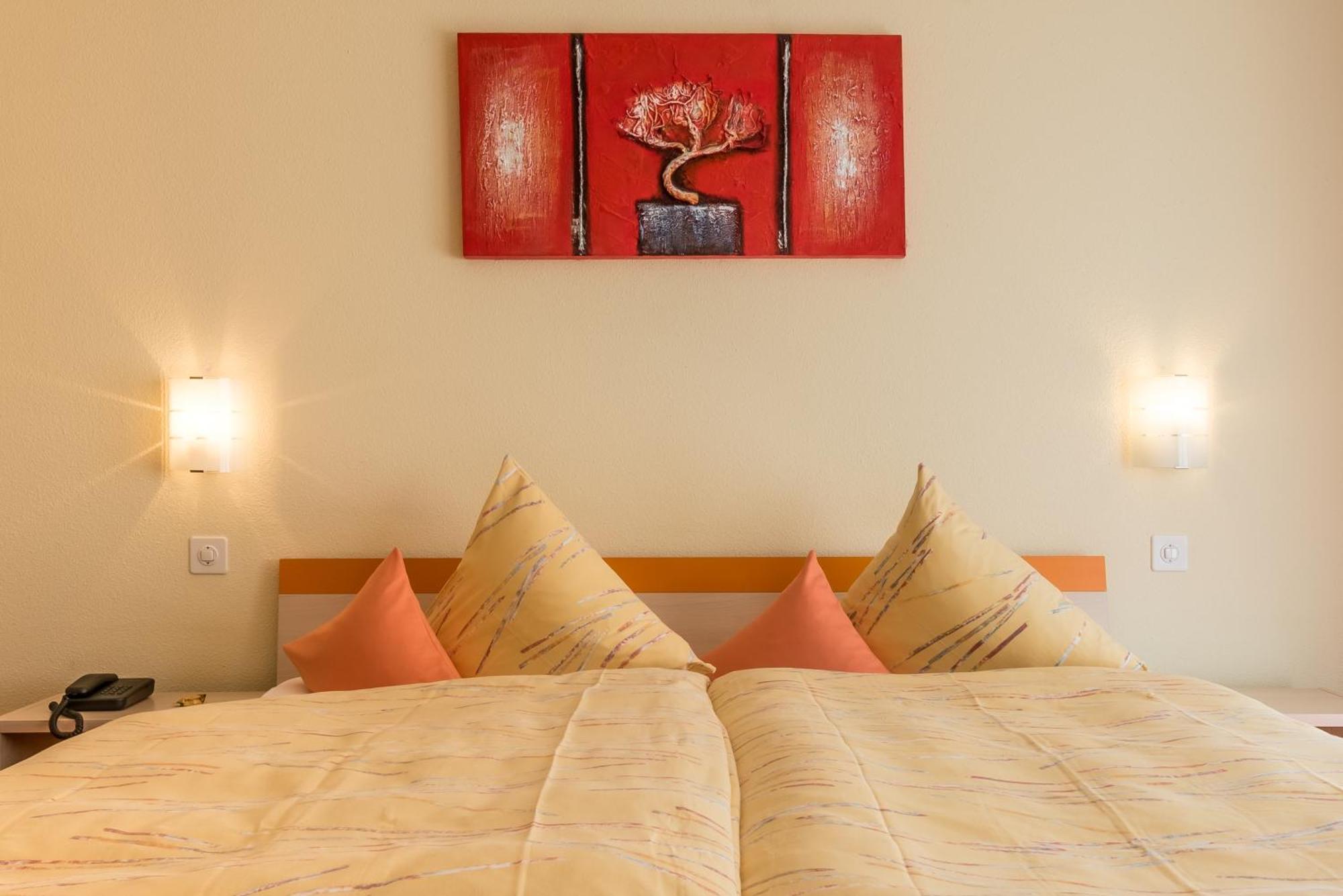 Hotel Alex 3*