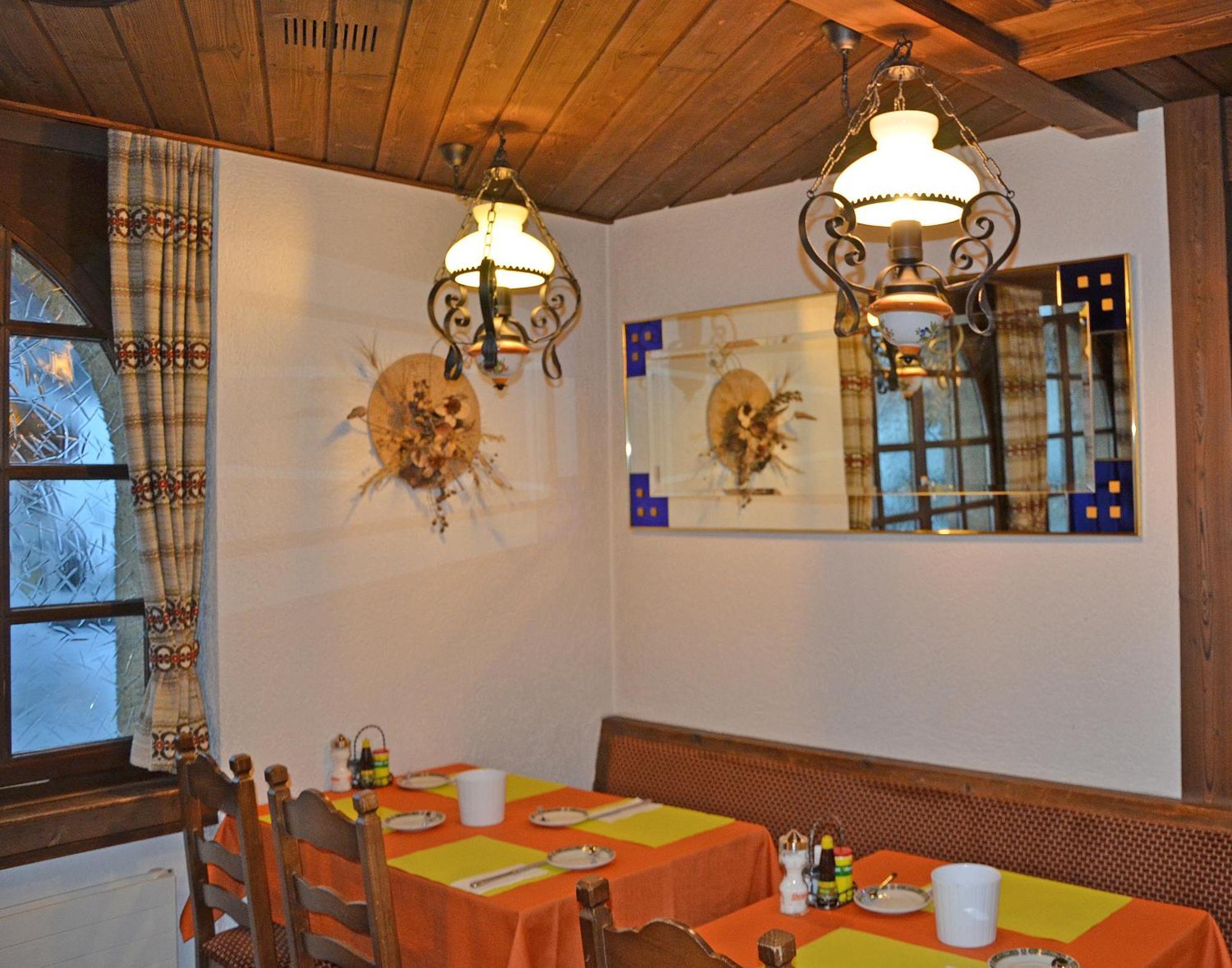Hotel Alex 3*